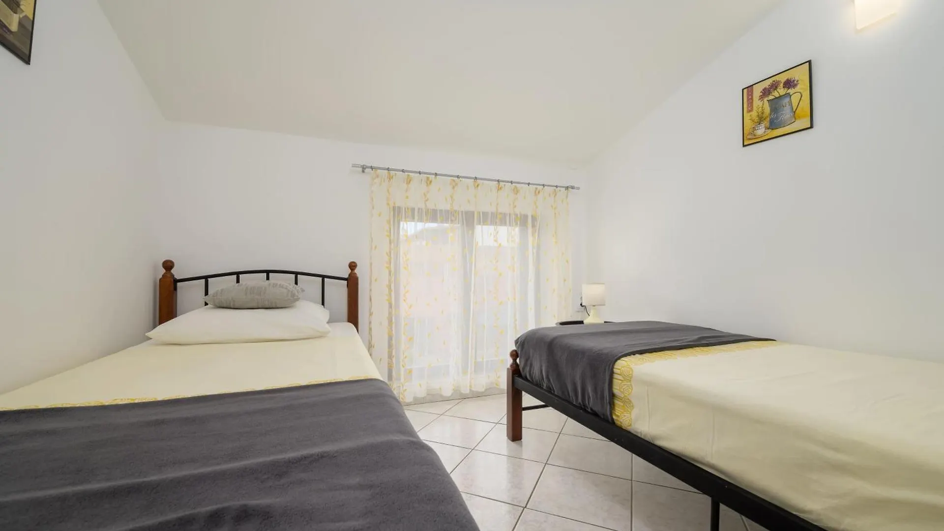 Schoene Ferienwohnung 6 Stinjan Croatia