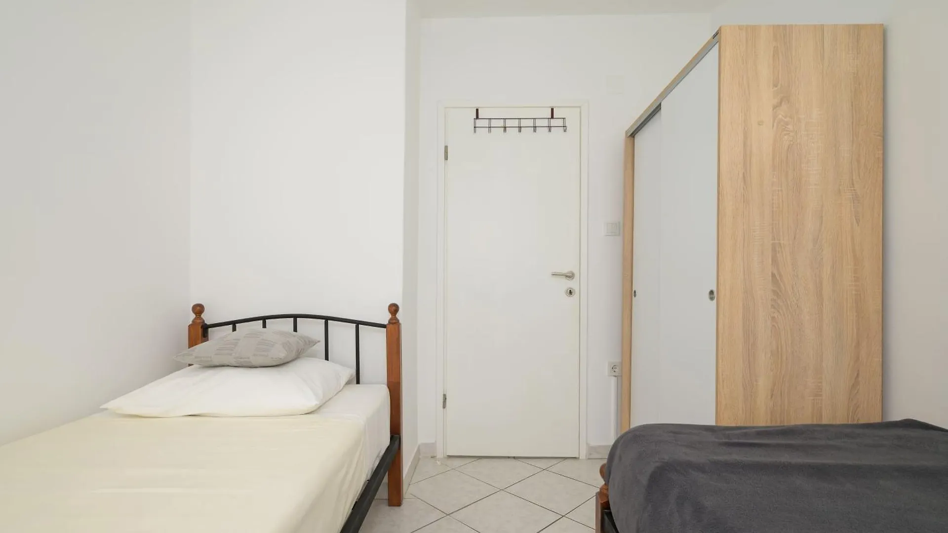 Schoene Ferienwohnung 6 Stinjan